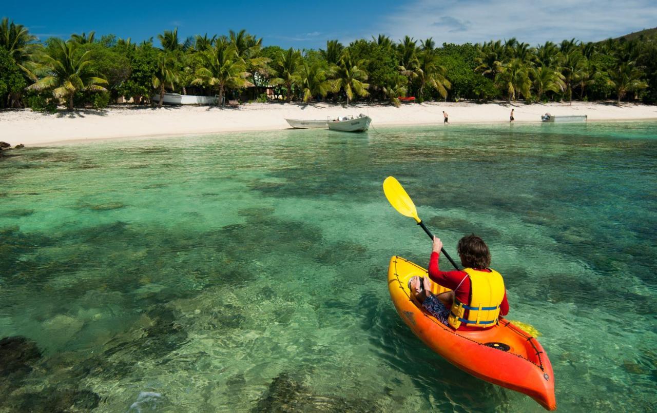 Barefoot Kuata Island Resort Exterior photo